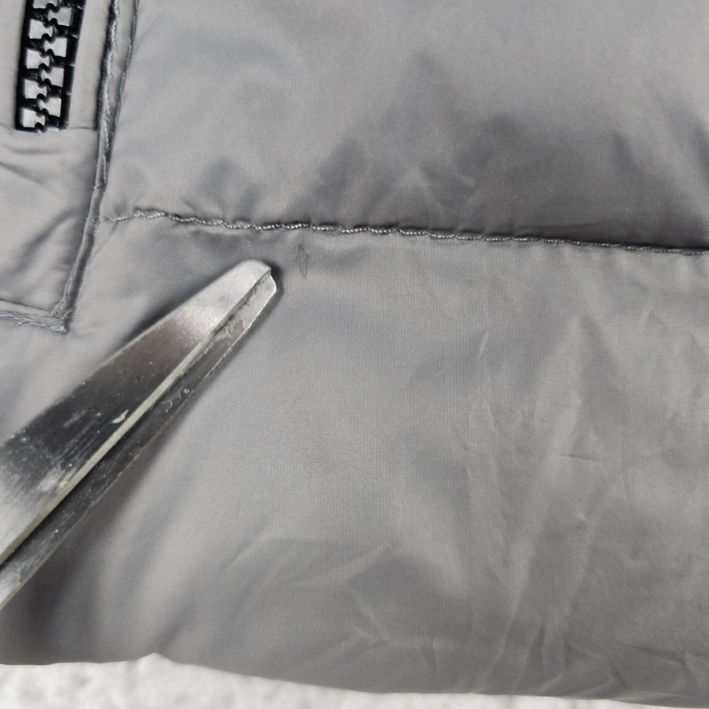 Calvin Klein Premium Duck Down Filled Puffer Vest Womans Medium Gray Silver - Picture 4 of 15